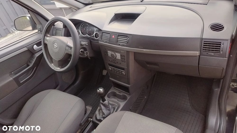 Opel Meriva - 22