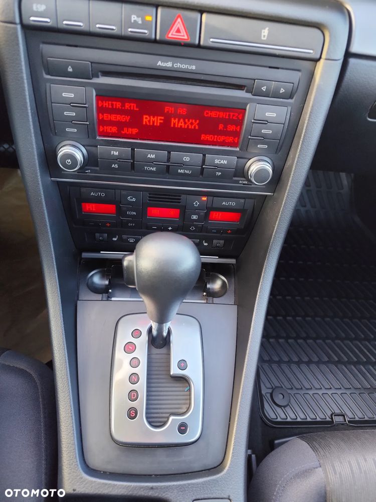 Audi A4 Limousine 2.0 T FSI multitronic - 17