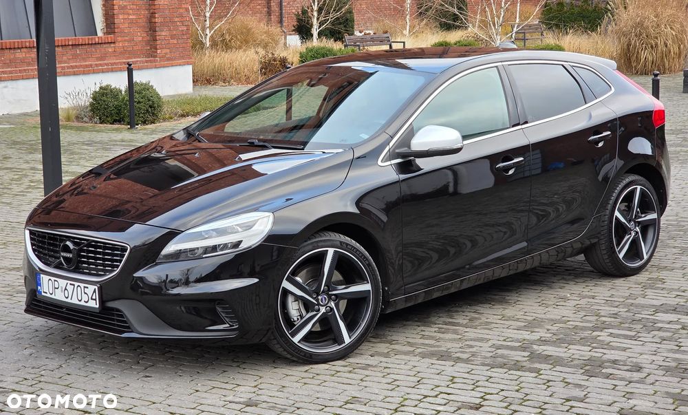 Volvo V40 D3 Drive-E R-Design Momentum - 5