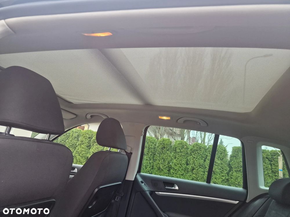 Volkswagen Tiguan 2.0 TDI 4Mot Sport&Style DSG - 9