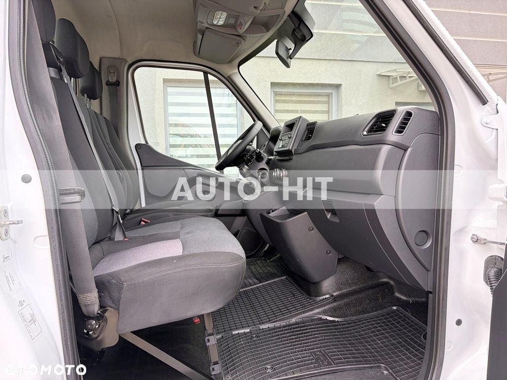 Renault Master - 17