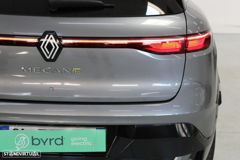 Renault Mégane E-Tech EV60 Iconic Autonomia Conforto - 8
