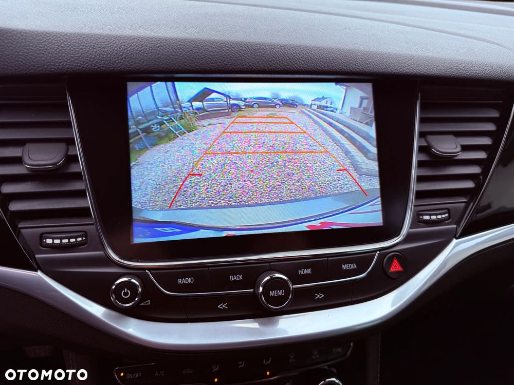 Opel Astra 1.4 Turbo Innovation - 33