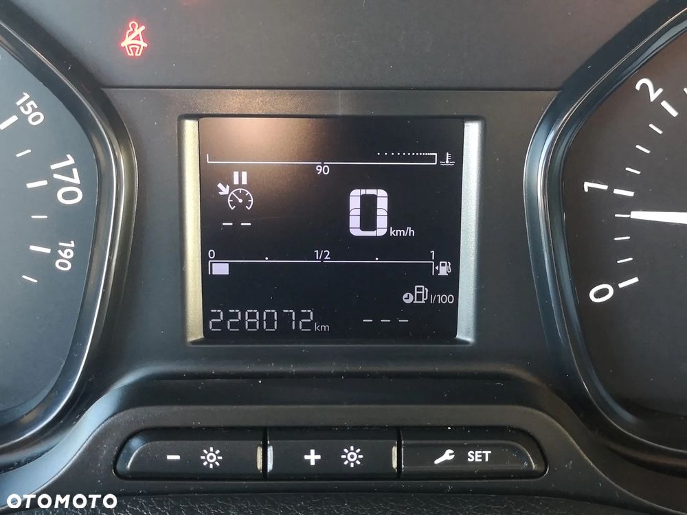 Toyota ProAce 1.6D-4D - 17