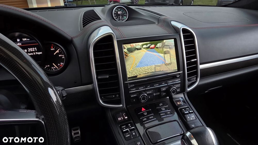 Porsche Cayenne GTS - 34