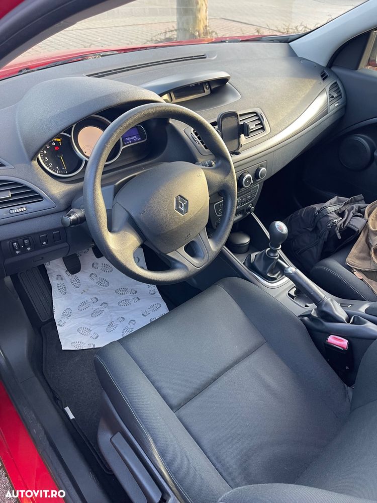 Renault Megane 1.6 16V 110 Expression - 2
