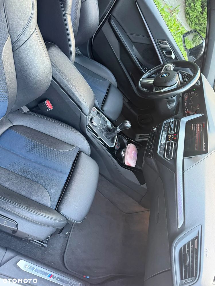 BMW Seria 1 - 16