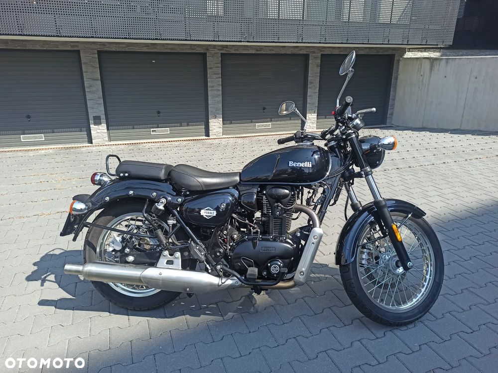 Benelli IMPERIALE 400 - 5