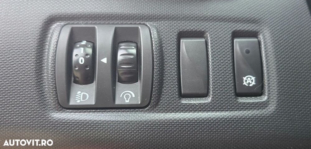 Renault Clio Energy TCe 90 Start & Stop Luxe - 18