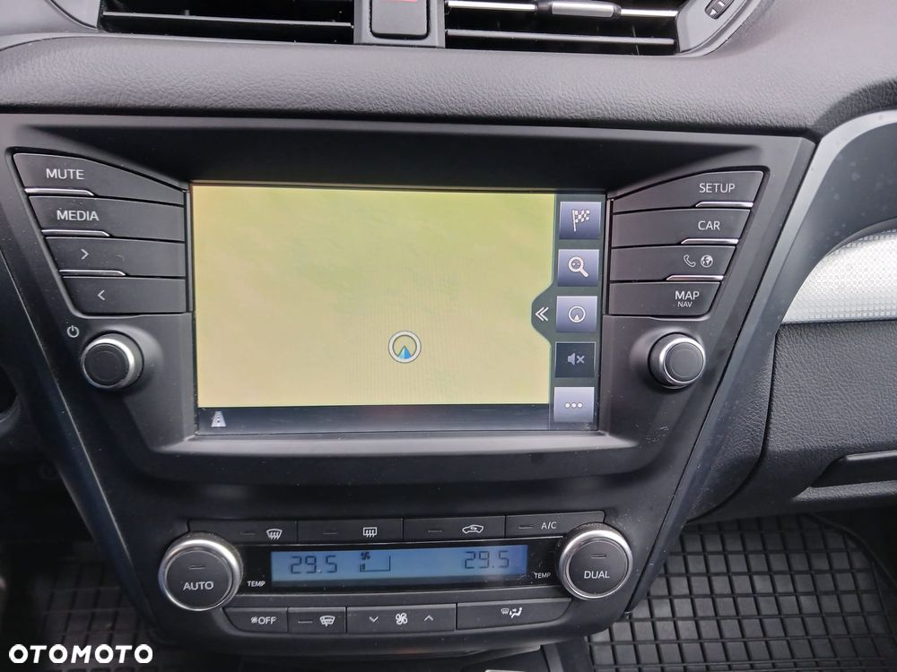 Toyota Avensis Touring Sports 1.8 Edition S+ - 30
