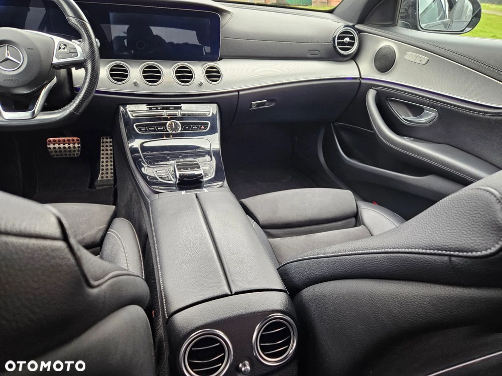 Mercedes-Benz Klasa E 220 d 9G-TRONIC - 14