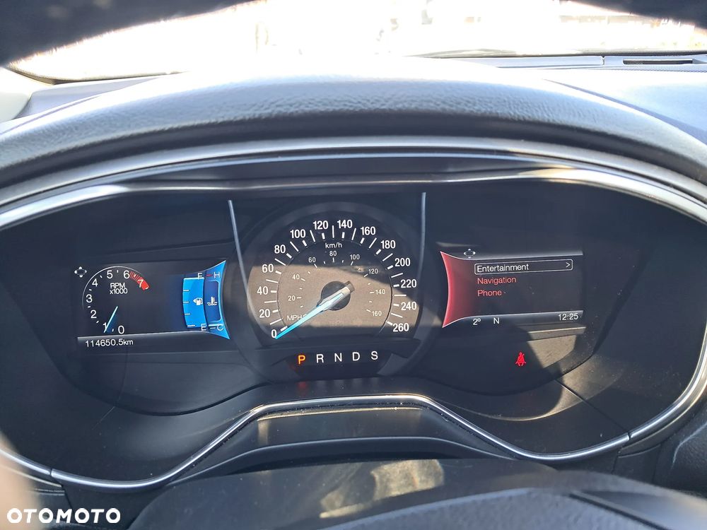 Ford Fusion 2.0 EcoBoost Titanium - 15