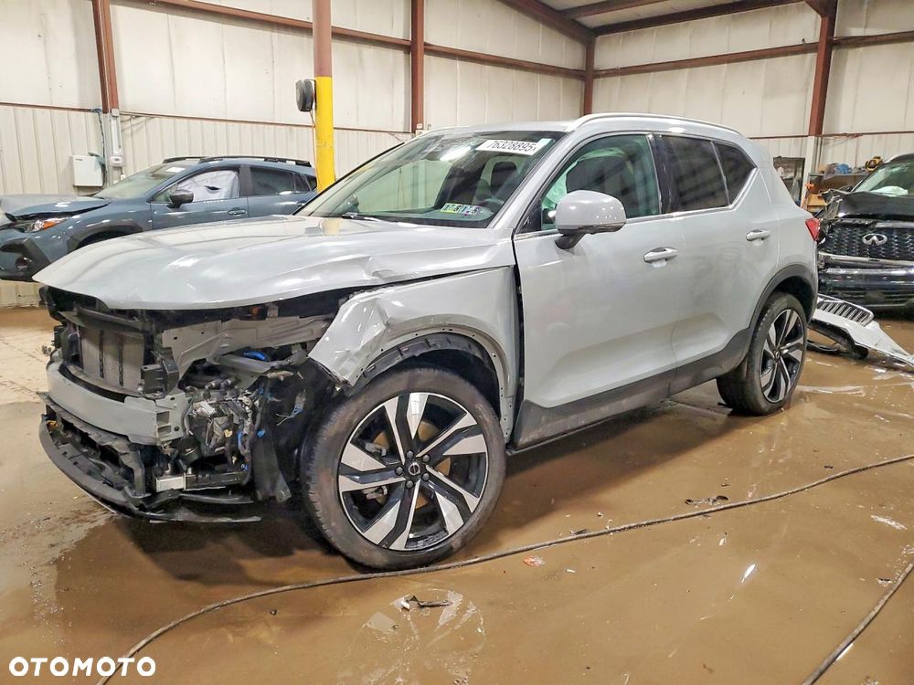 Volvo XC 40 B5 B AWD Ultimate Bright - 1