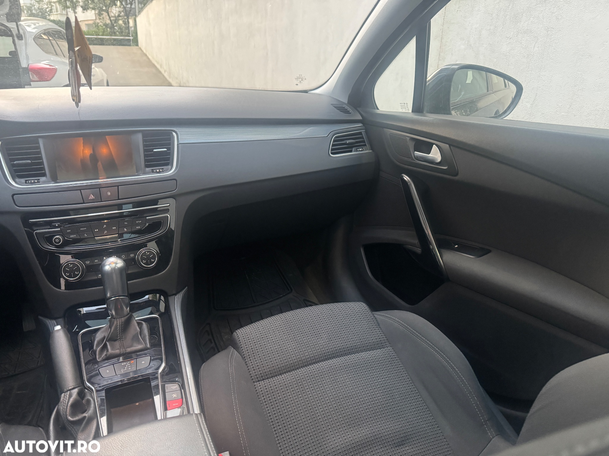 Peugeot 508 SW 1.6 BlueHDI FAP STT EAT6 Active - 16