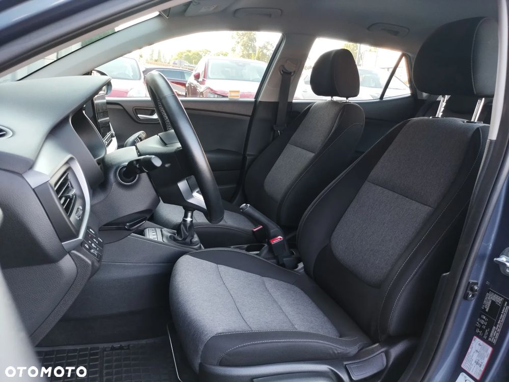 Kia Stonic 1.2 M - 16