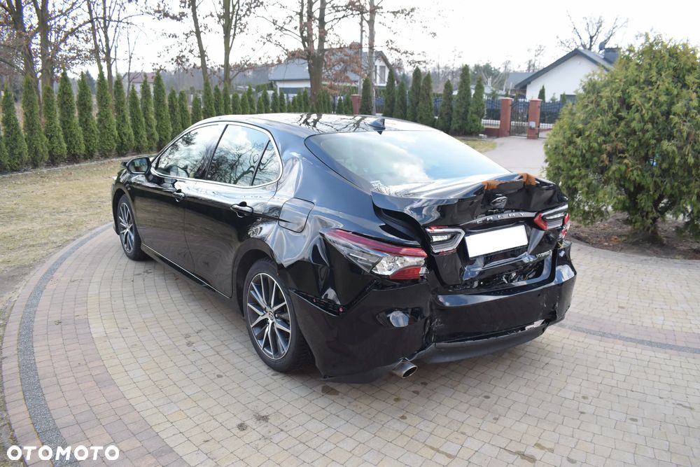 Toyota Camry 2.5 Hybrid Executive CVT - 6