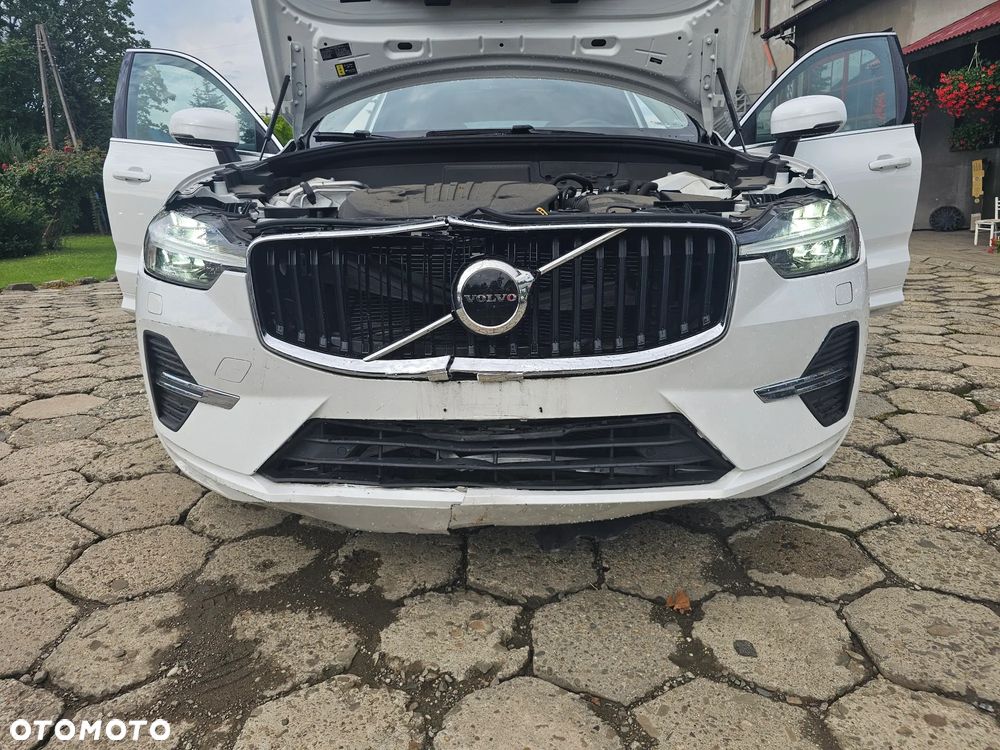 Volvo XC 60 B5 B AWD Geartronic Momentum Pro - 31