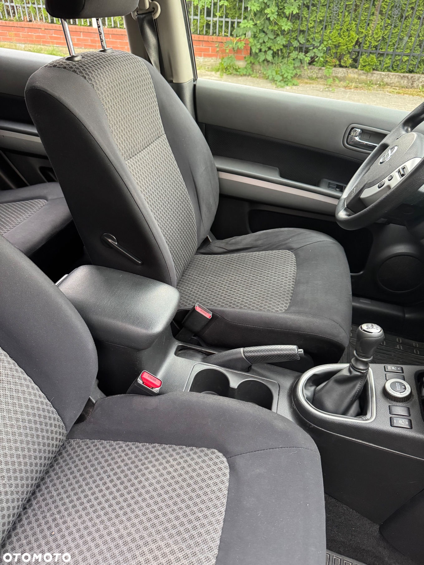 Nissan X-Trail - 11