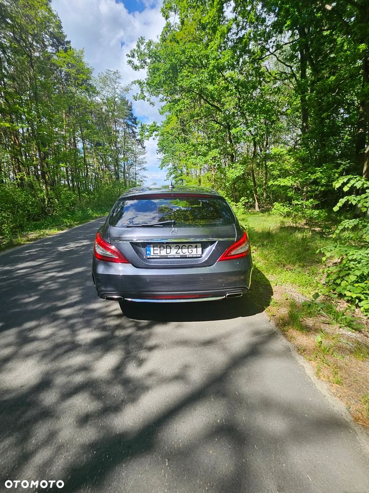 Mercedes-Benz CLS - 14