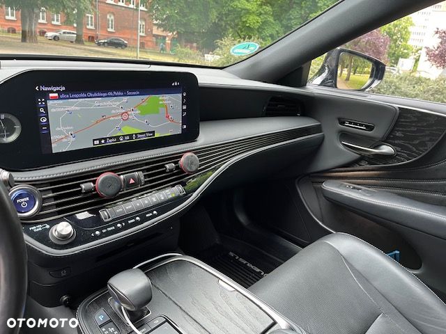 Lexus LS 500h Elegance AWD - 13