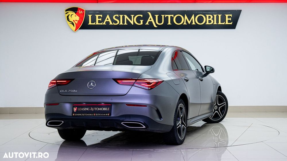 Mercedes-Benz CLA 250 e 8G-DCT AMG Line - 5