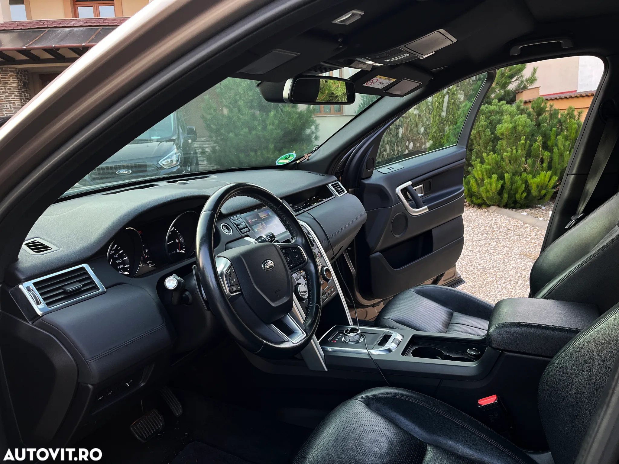 Land Rover Discovery Sport 2.0 l TD4 HSE Aut. - 5