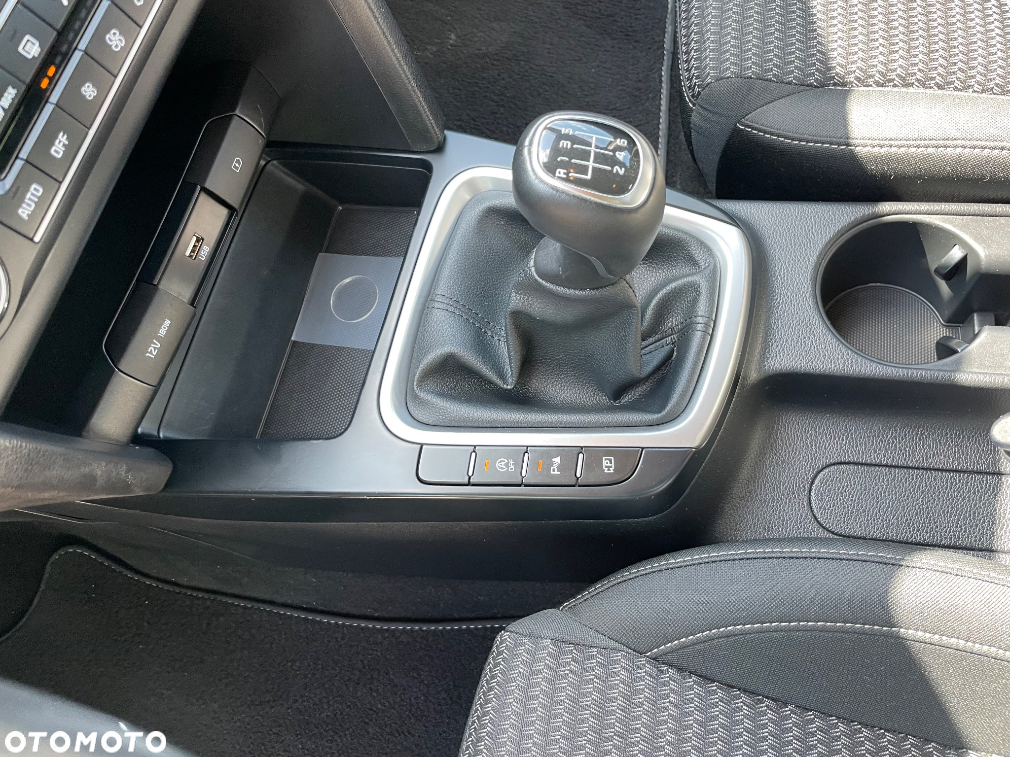 Kia Ceed 1.0 T-GDI 100 OPF Attract - 15