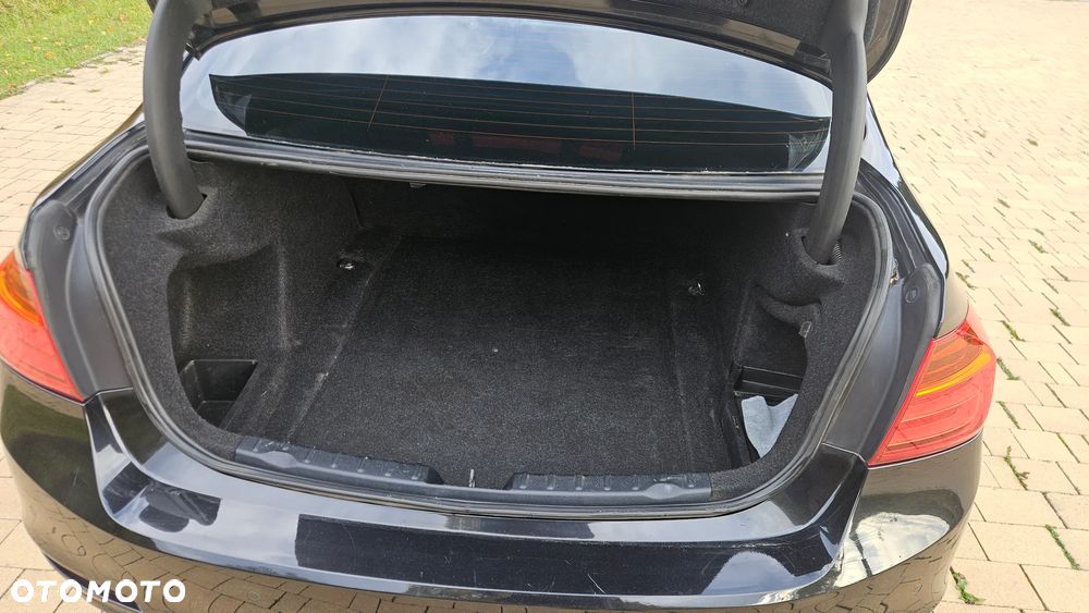 BMW Seria 3 - 17