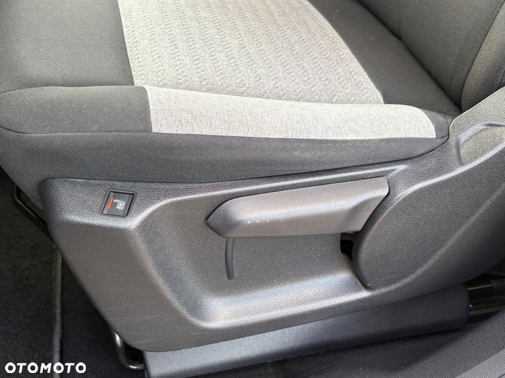 Citroën Berlingo M BlueHDi 130 SHINE - 24