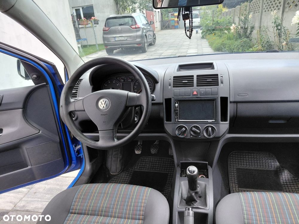 Volkswagen Polo - 6