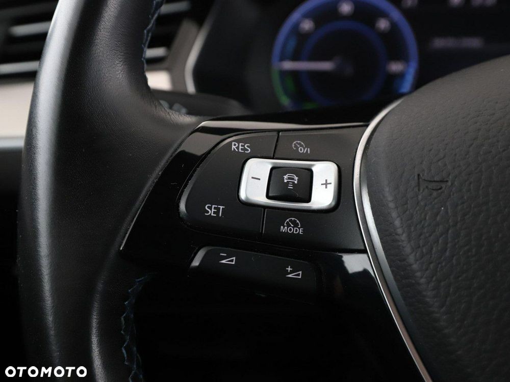 Volkswagen Passat 1.4 TSI Plug-In Hybrid GTE DSG - 31