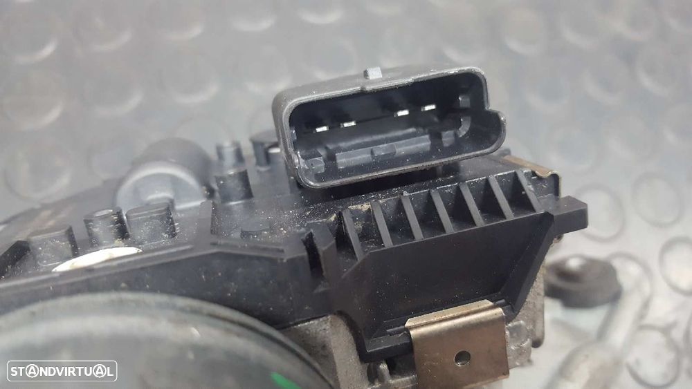 MOTOR LIMPA-VIDROS FRONTAL PEUGEOT 3008 SPORT PACK - 5
