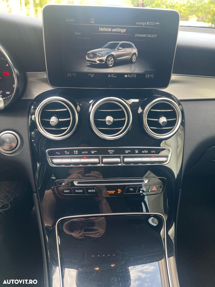 Mercedes-Benz GLC - 19