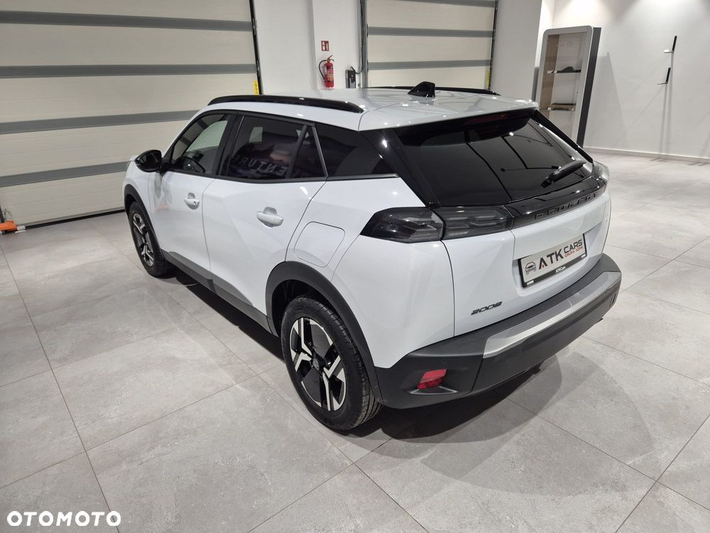 Peugeot 2008 PureTech 100 Allure S&S BVM6 - 17