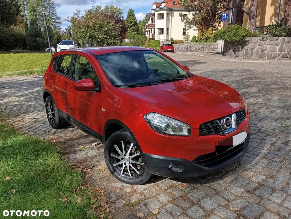 Nissan Qashqai 2010 photo 2