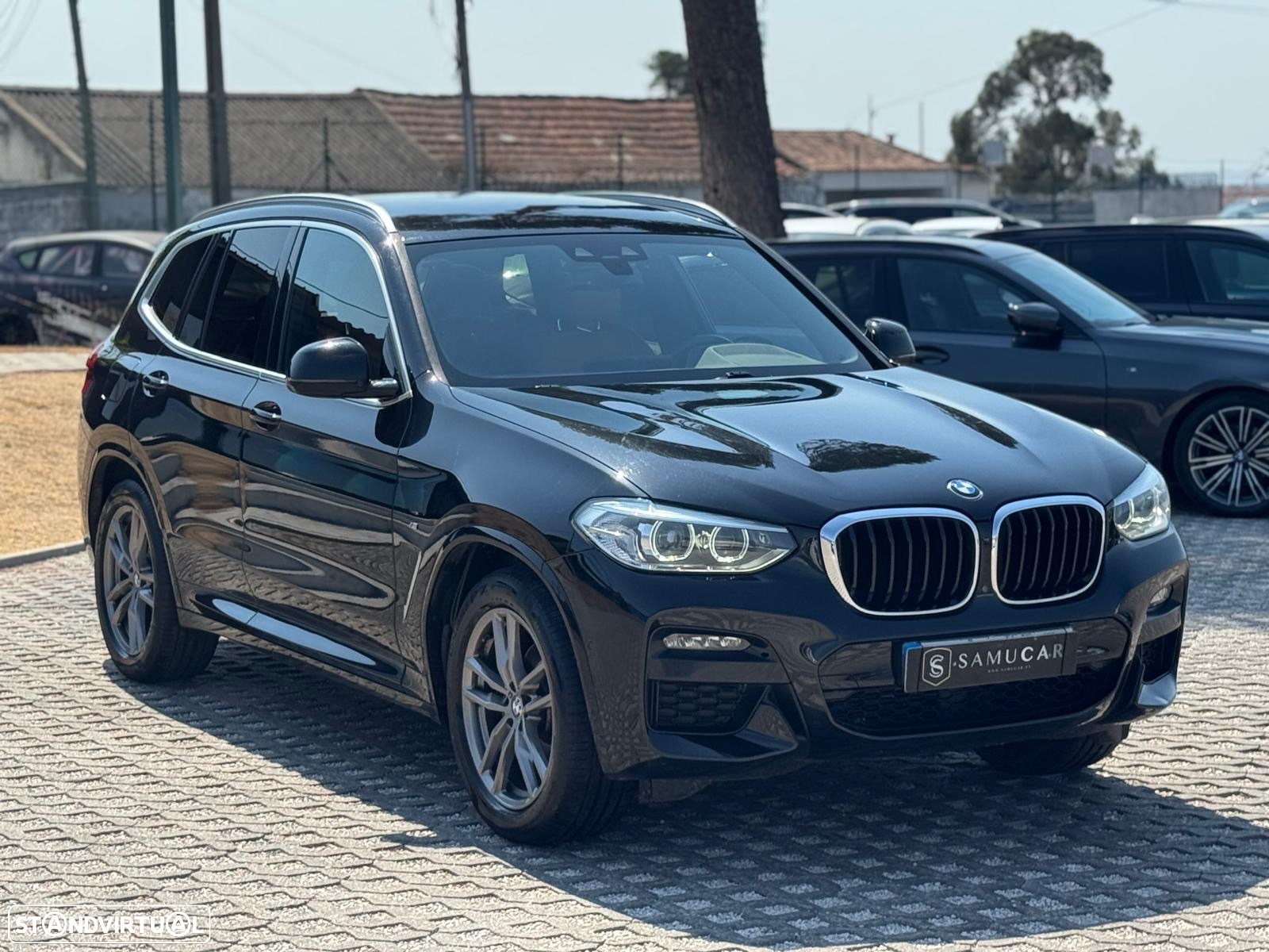 BMW X3 20 d xDrive Pack M - 2