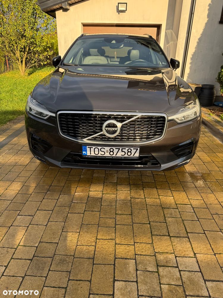 Volvo XC 60 D4 R-Design - 2