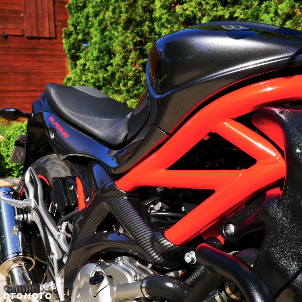 Suzuki Gladius - 20