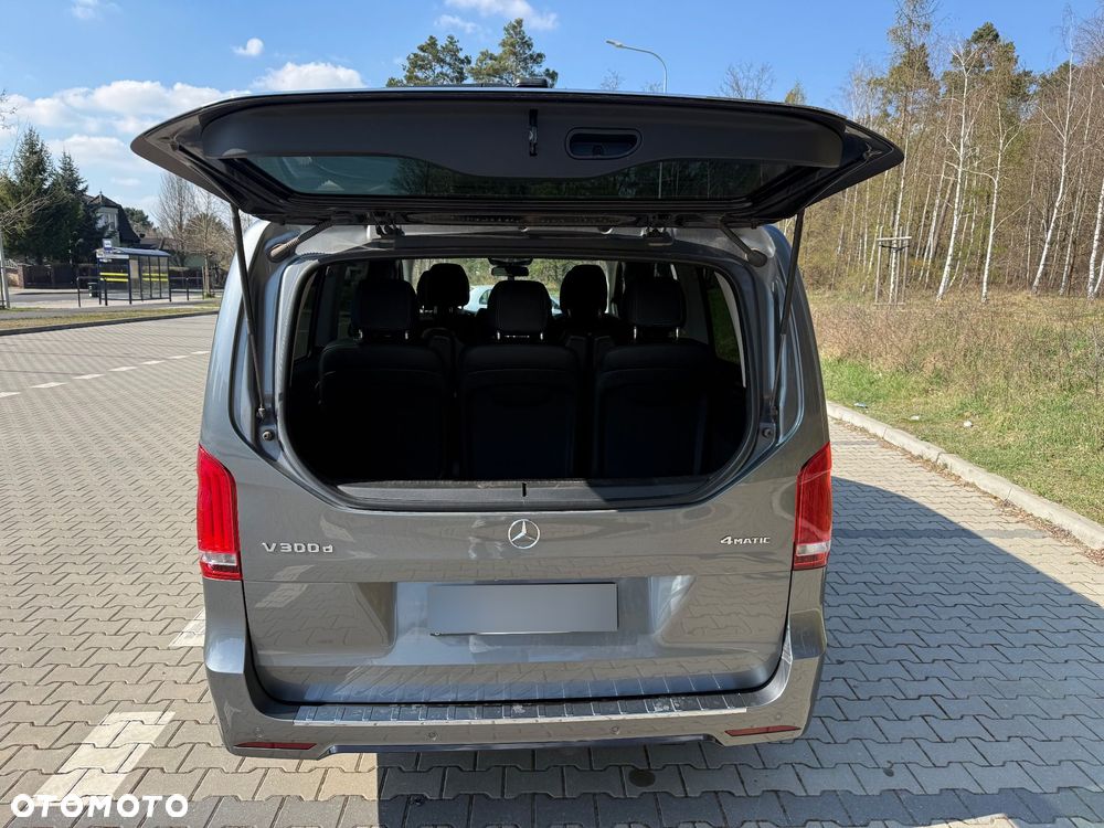 Mercedes-Benz Klasa V 300 d Extralang 9G-TRONIC - 10