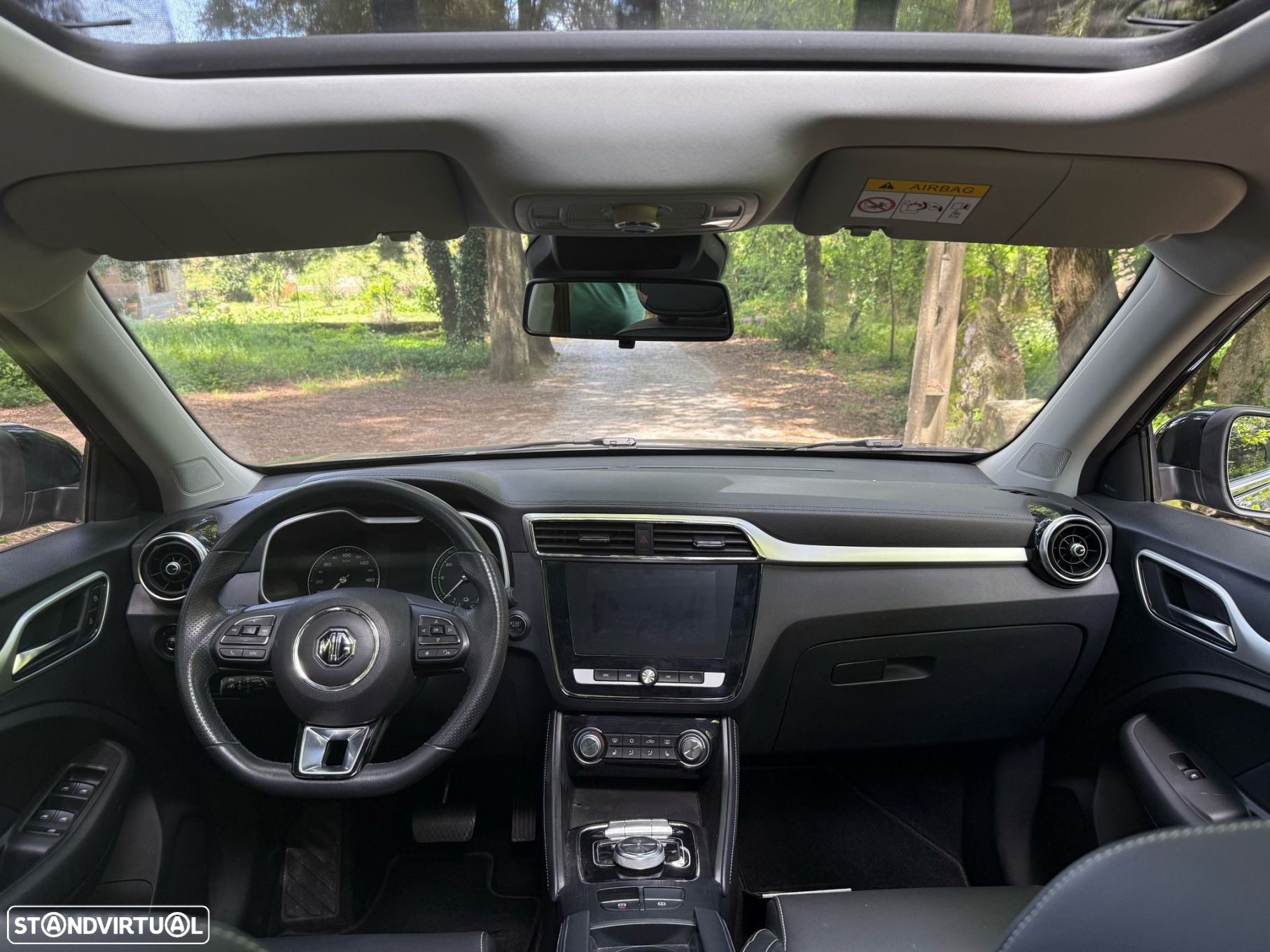MG ZS EV 44.5 kWh Luxury - 24