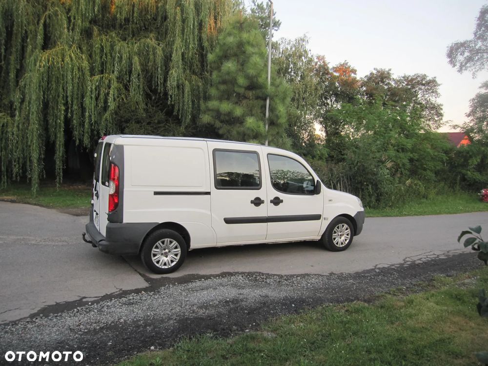 Fiat doblo max - 12