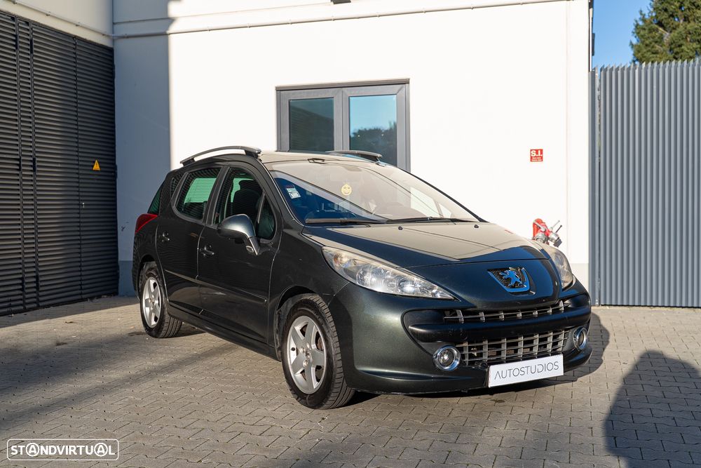 Peugeot 207 SW 1.4 Premium - 3