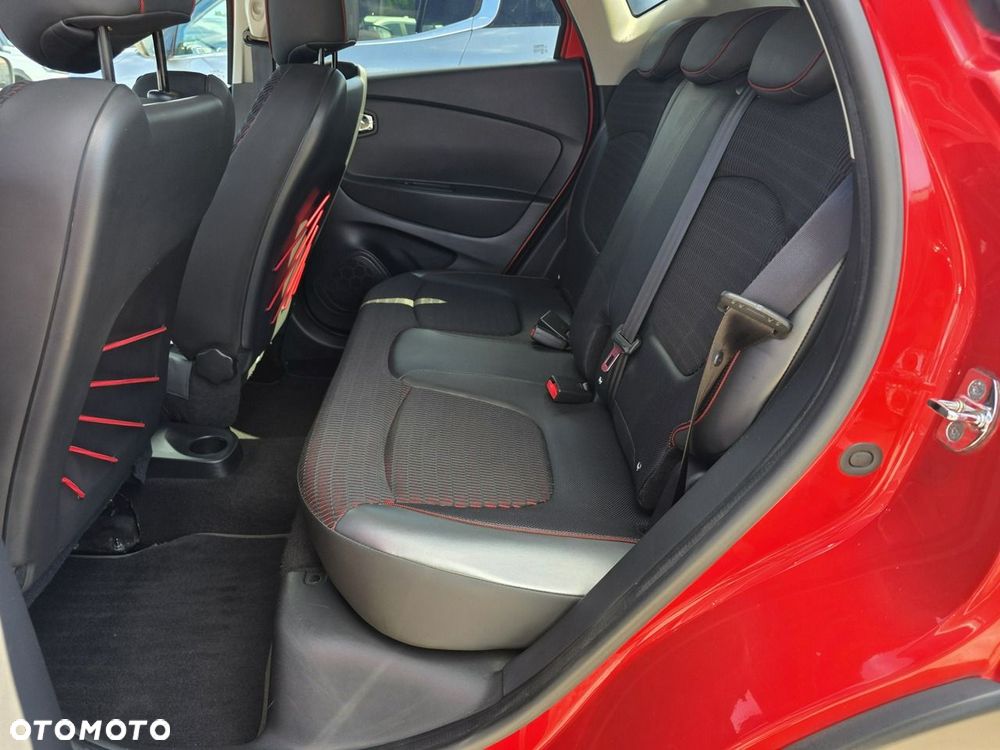 Renault Captur TCe 120 EDC Helly Hansen - 22