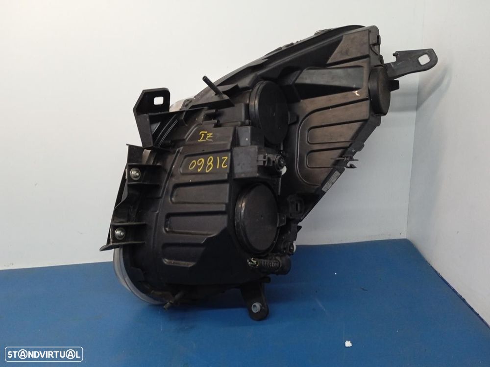 FAROL ESQUERDO FIAT DOBLO FURGÃO/BREAK FAMILIAR 2010 -46390711 - 2