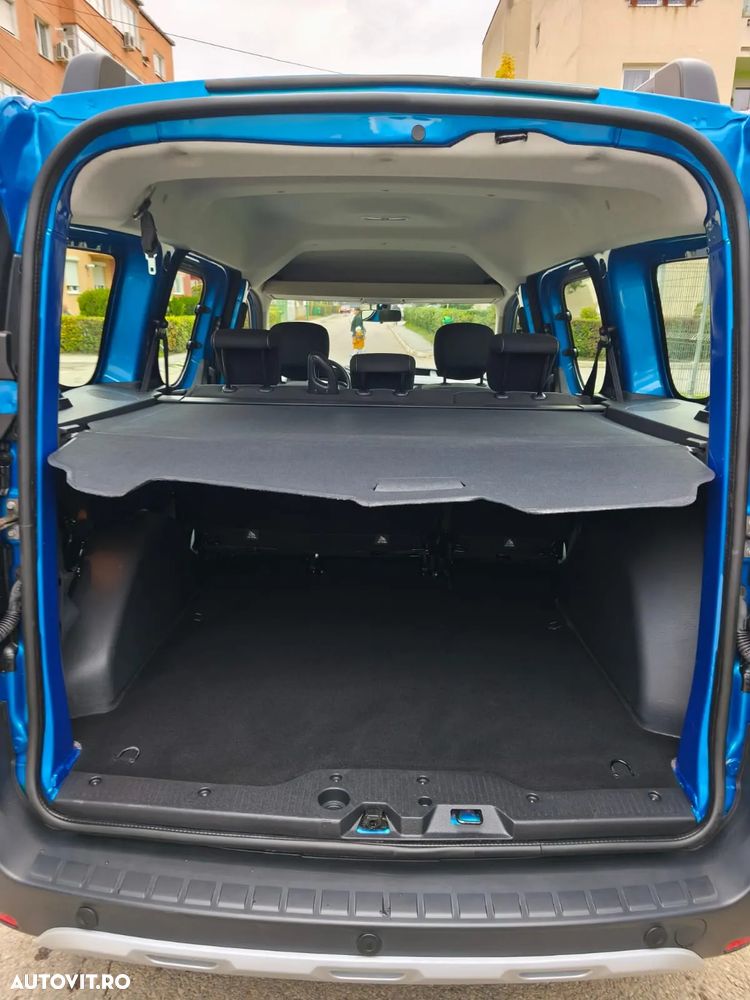 Dacia Dokker SCe 100 Stepway Celebration - 14