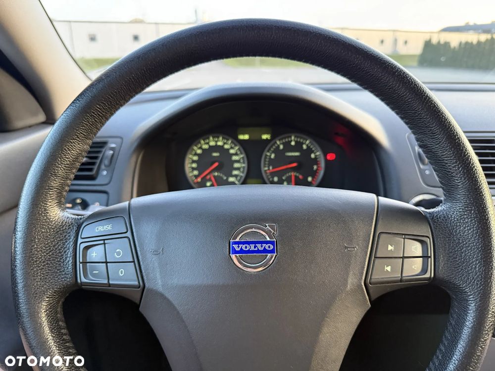 Volvo V50 1.8 Momentum - 15
