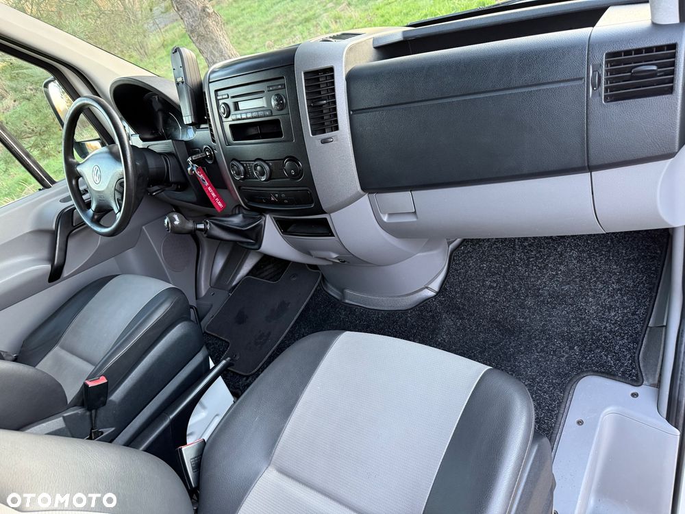 Volkswagen Crafter - 32