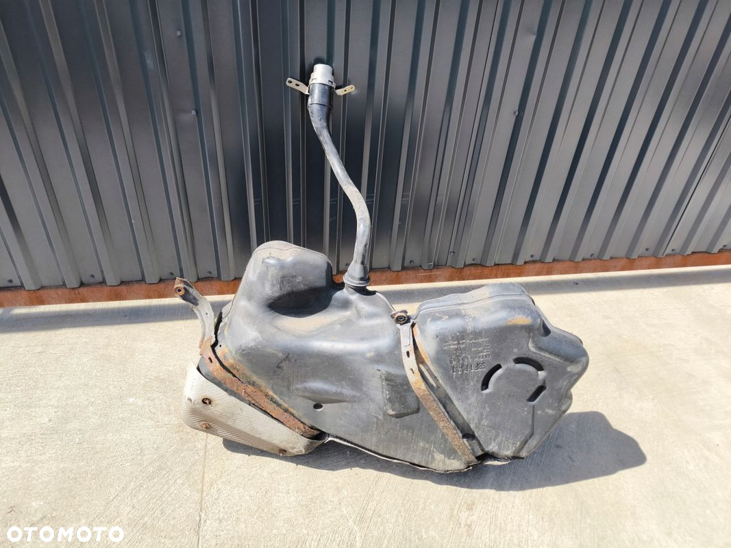 BAK ZBIORNIK PALIWA AUDI A4 B8 A5 8T 8T0201021FD 2.0 TDI DIESEL - 3
