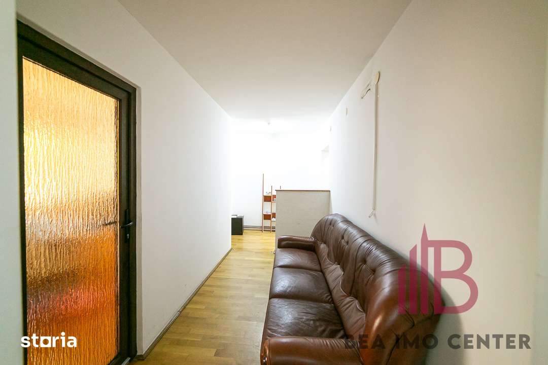 Apartament, parter, ultracentral, ideal pentru birouri! — fotografia 3