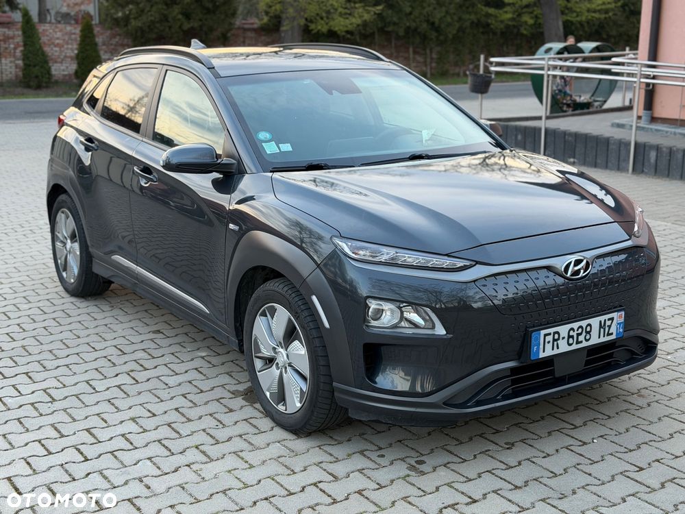 Hyundai Kona Premium - 10